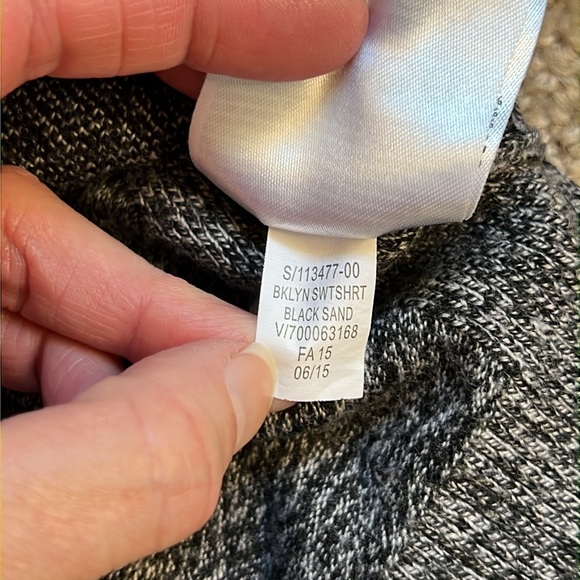 Gap Brooklyn Aztec Print Heathered Gray Sweater  Size Large - Picture 6 of 9